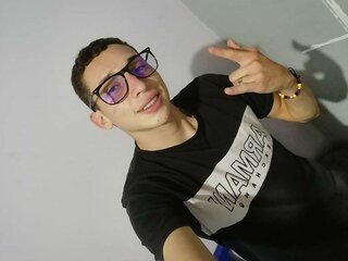 Livesex camshow adult NoahSprouse